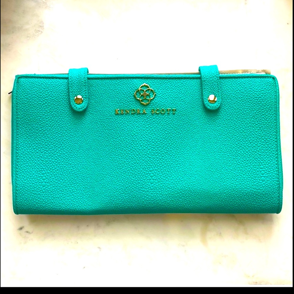 Kendra Scott jewelry bag